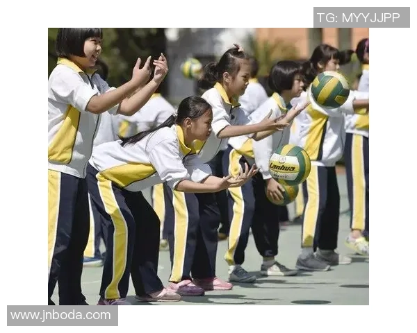 中国混血足球球星崛起展现新时代体育多元融合魅力